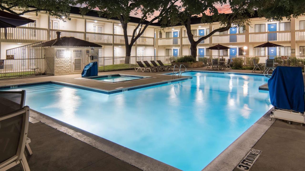 Motel 6-Addison, Tx - Dallas Extérieur photo