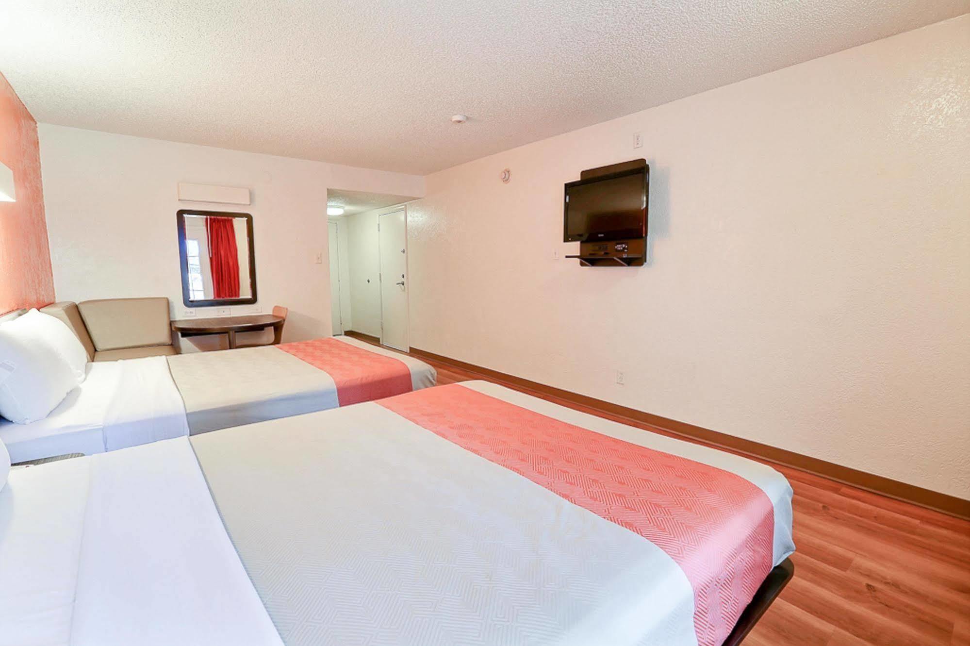 Motel 6-Addison, Tx - Dallas Extérieur photo